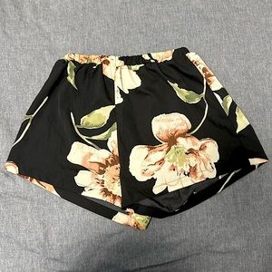 Flower shorts